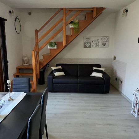 Maison De Denise Lezzeno Eksteriør bilde